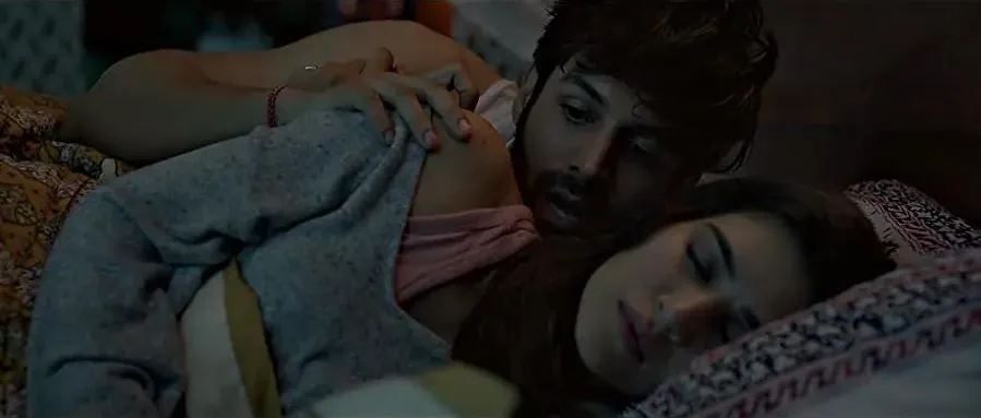 Luka Chuppi online