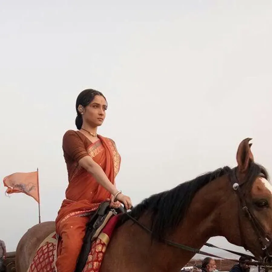 Manikarnika: The Queen of Jhansi online