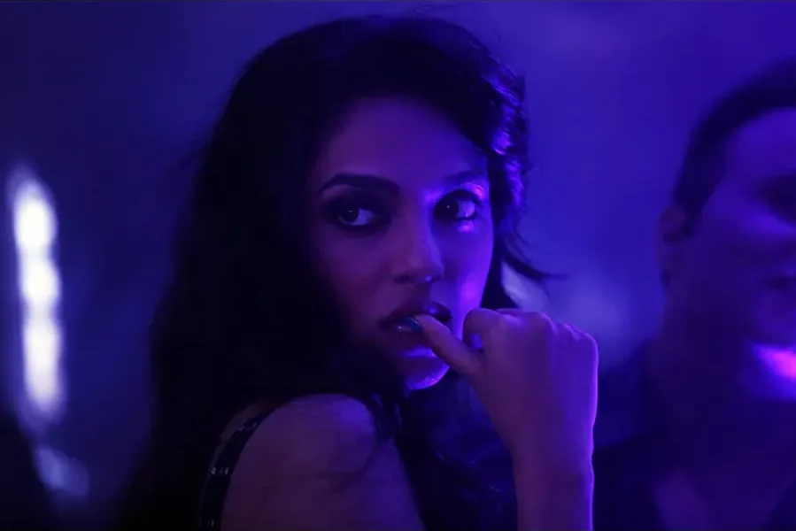 Raman Raghav 2.0 online