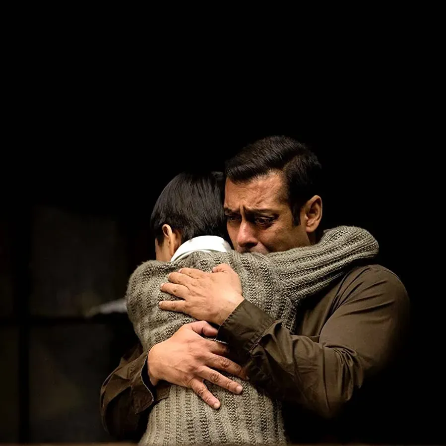 Tubelight online