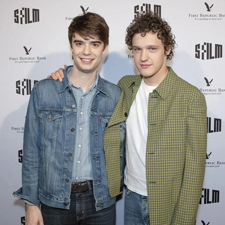 Alex Strangelove online