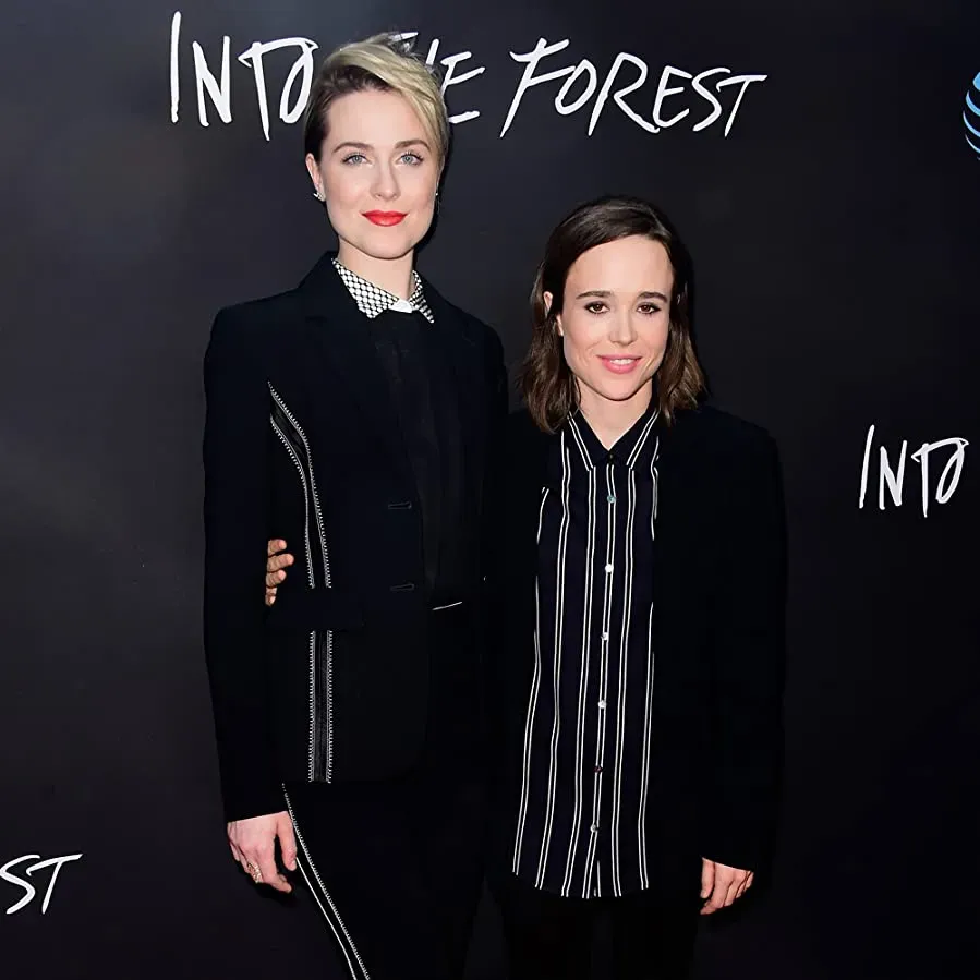 Into the Forest online
