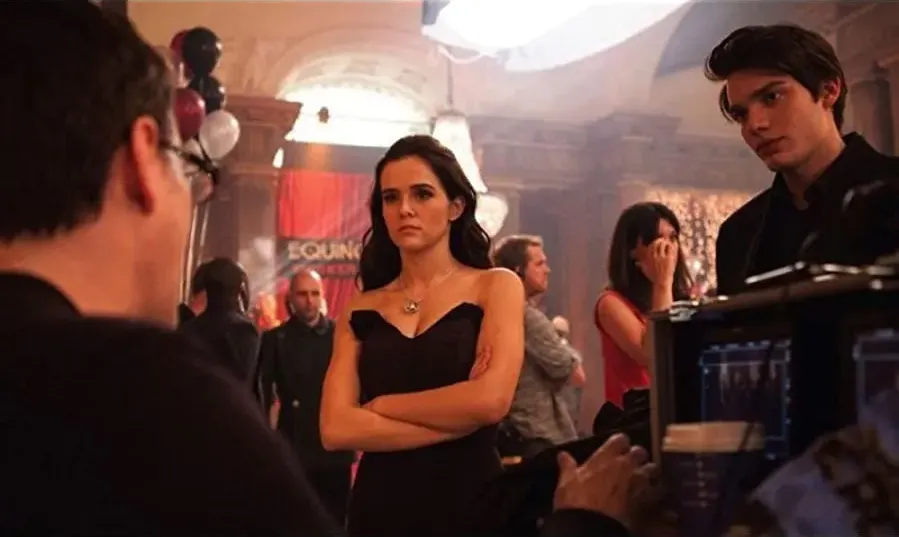 Vampire Academy online