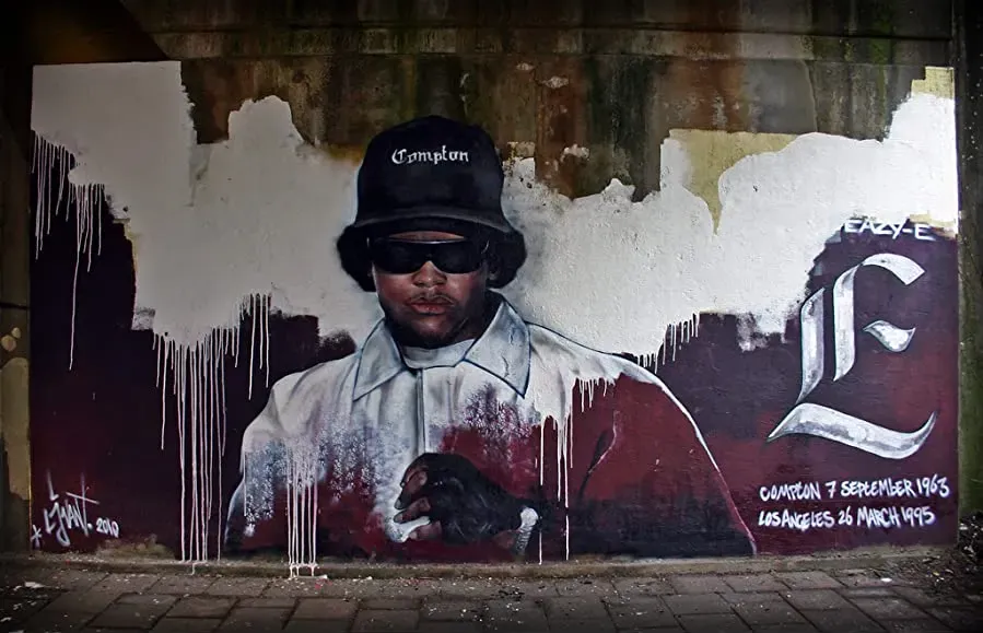 Straight Outta Compton online