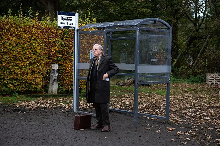 The Last Bus online