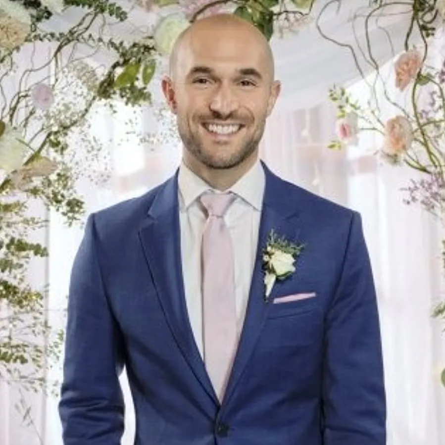 One Perfect Wedding online
