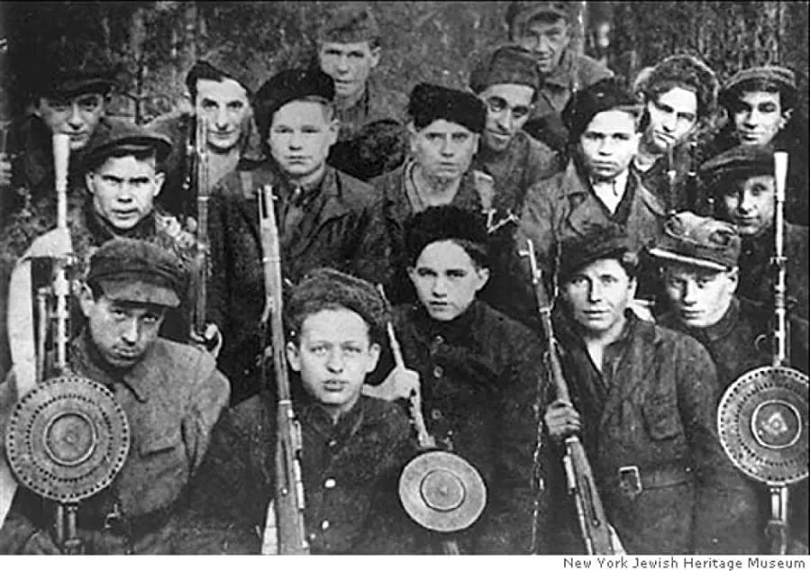 Resistance: Untold Stories of Jewish Partisans online