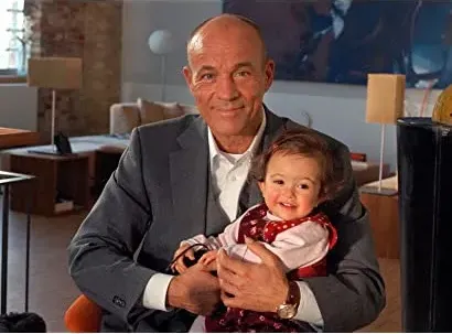 Zwei Männer und ein Baby