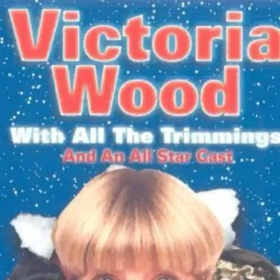Victoria Wood: With All the Trimmings online