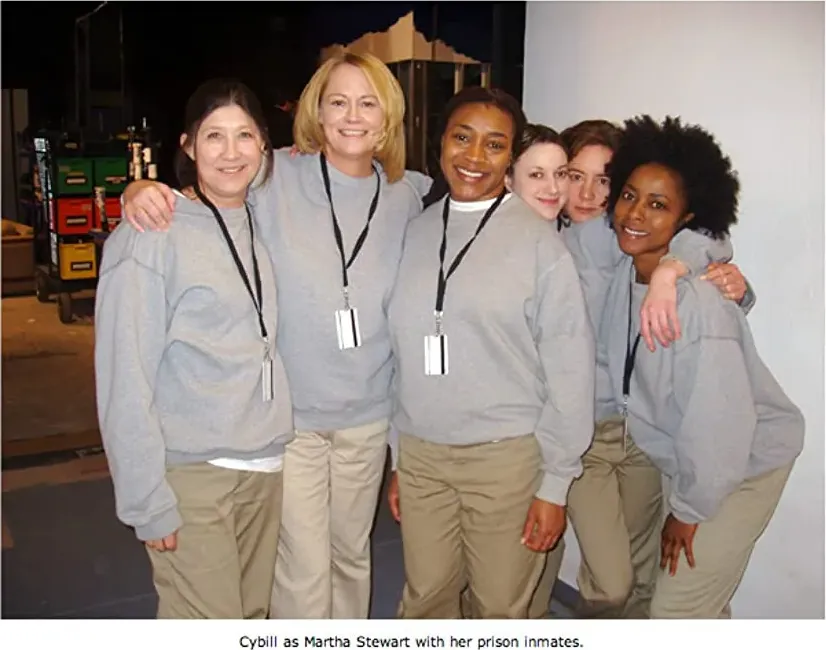 Martha Behind Bars online