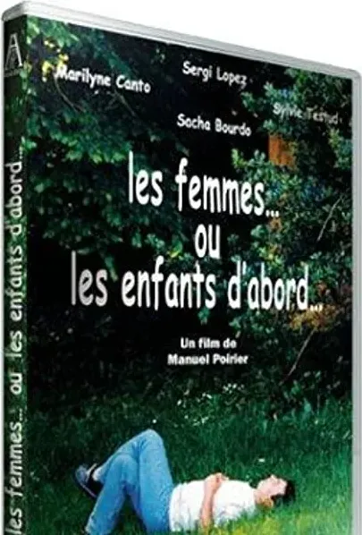 Les femmes... ou les enfants d'abord...