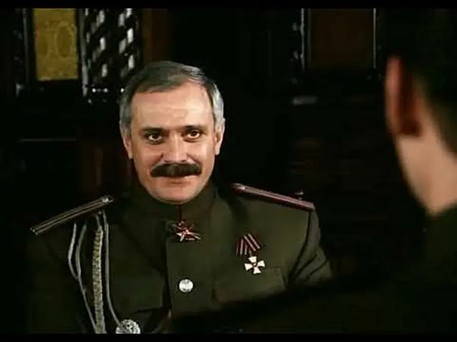 Piękna nieznajoma online