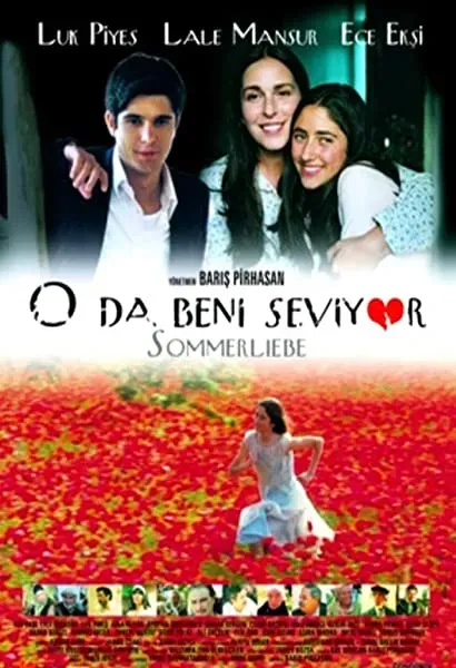 O da beni seviyor
