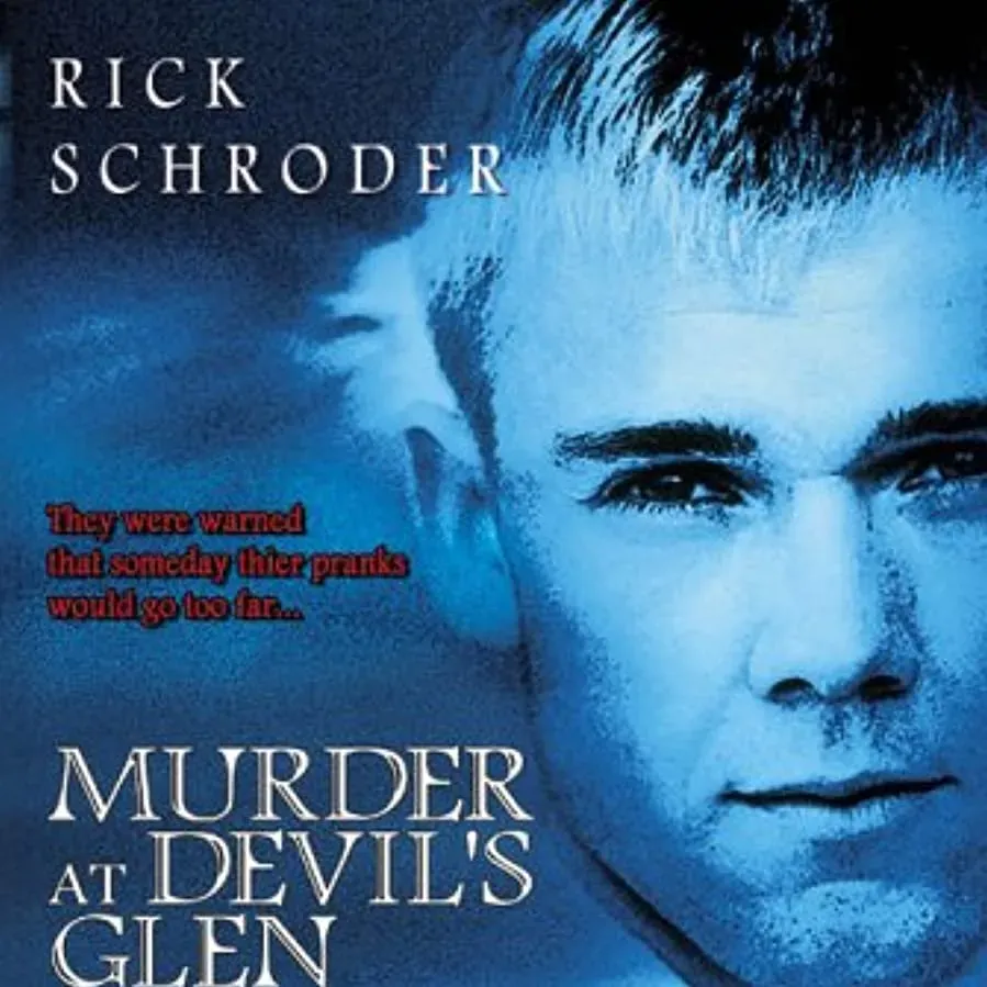 Morderstwo w Devil's Glean online