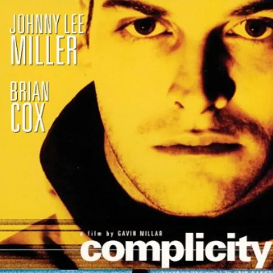 Complicity online