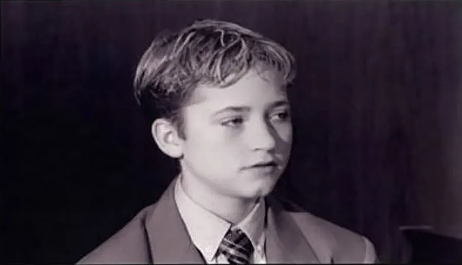 Return to Innocence online