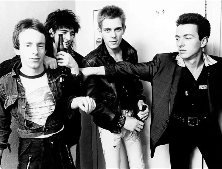 The Clash: Westway to the World online