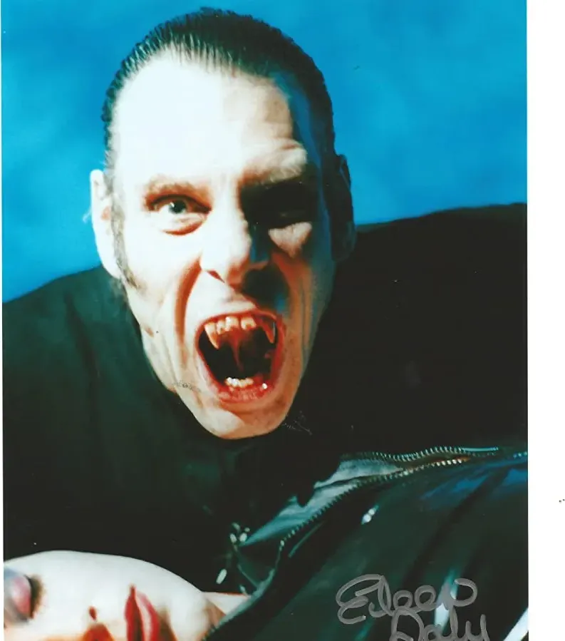 Razor Blade Smile online