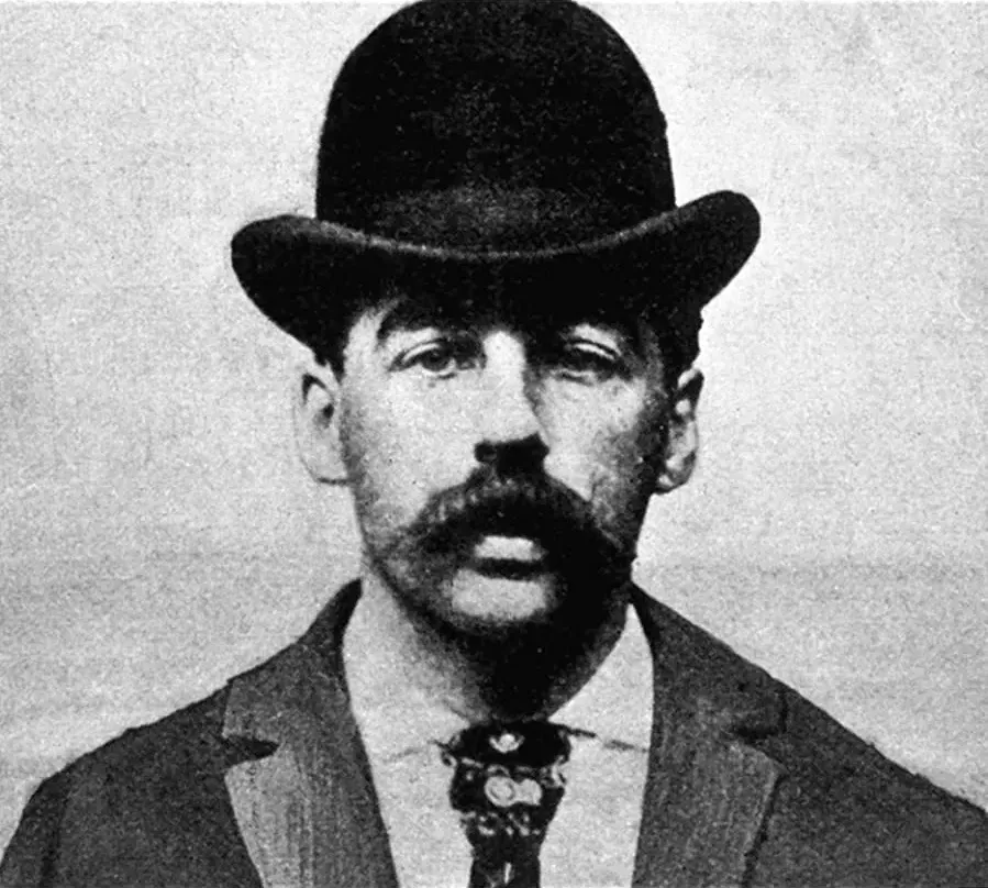 H.H. Holmes: America's First Serial Killer online