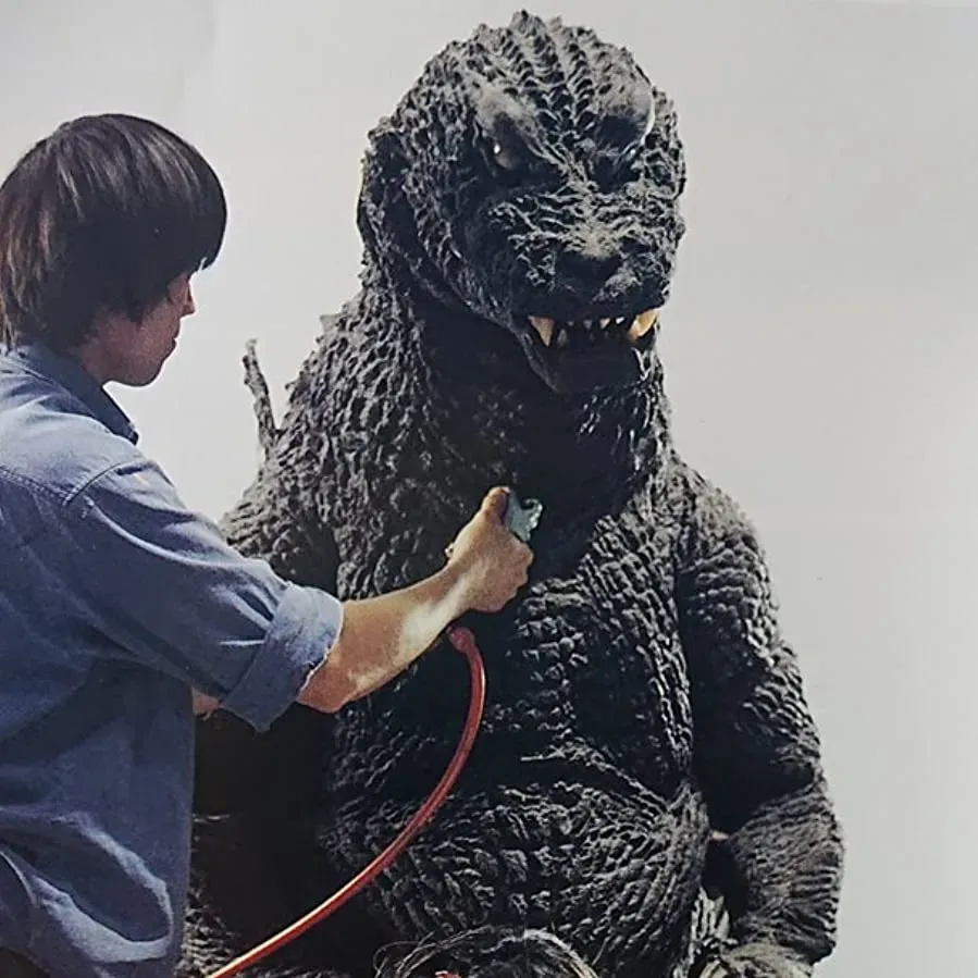 Godzilla, Mothra, król Ghidora: Gigantyczne potwory atakują online