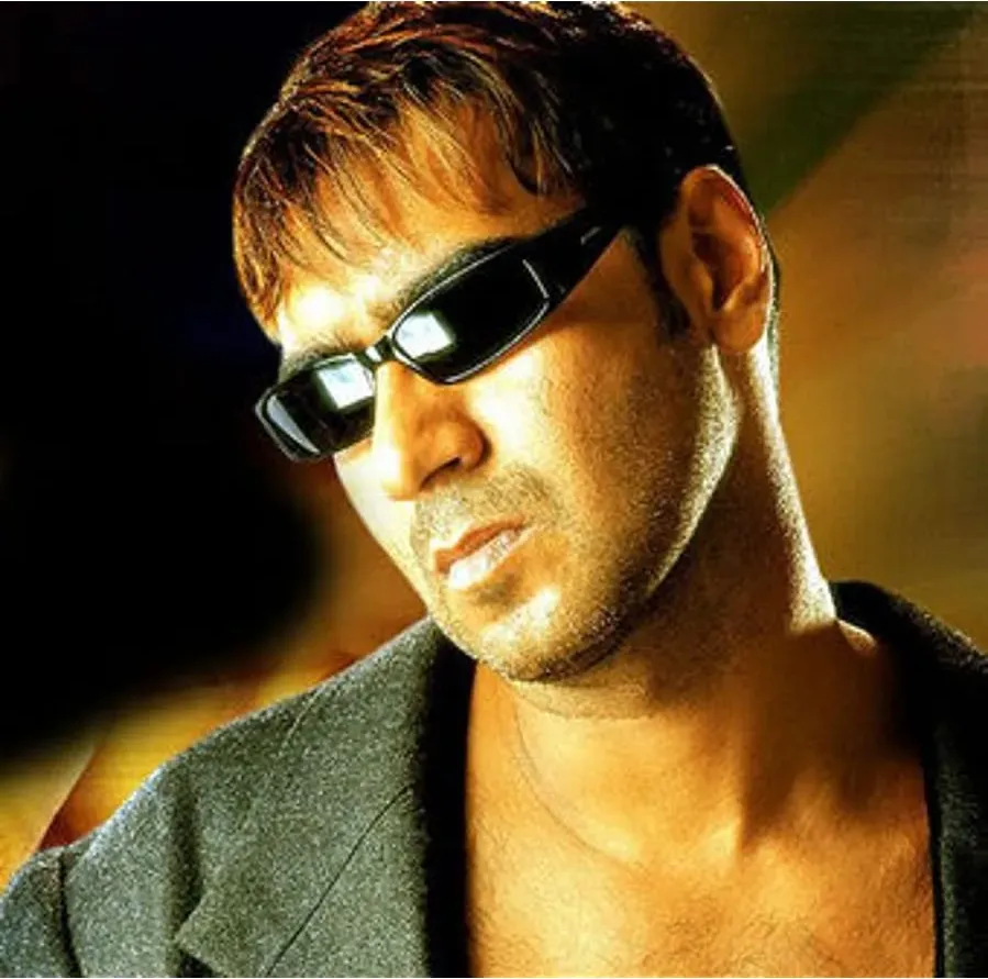 Khakee online
