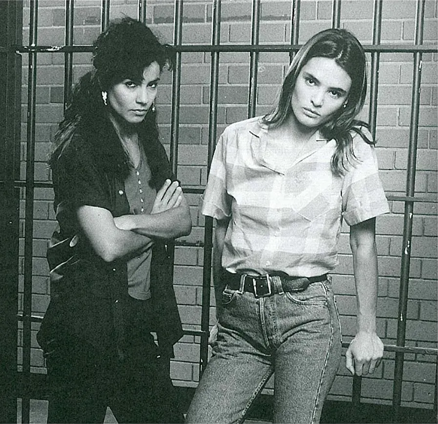 Prison Stories: Women on the Inside online