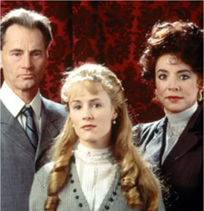 Lily Dale online